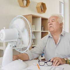 H Θερμική Καταπόνηση στους Ηλικιωμένους Εργαζόμενους. Ηλικία: Θερμικό στρες και ανάγκη για πρόληψη